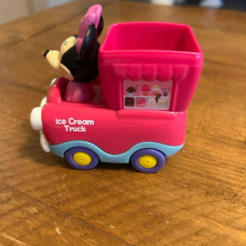 Disney Vtech GoGo Smart Wheels Minnie Mouse Talking Ice Cream Truck as is. Works